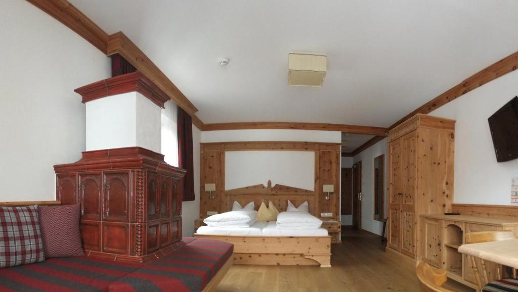 Hotel Garni Obermair Mayrhofen Rom bilde
