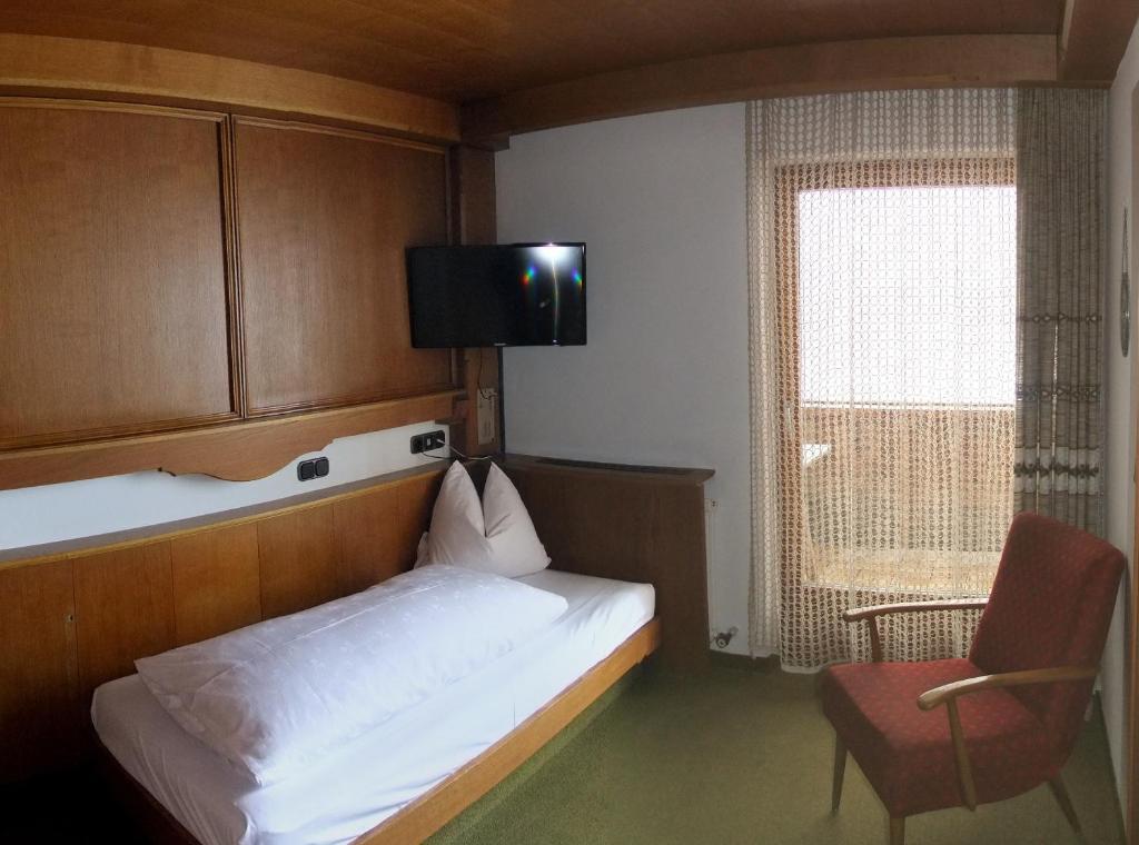 Hotel Garni Obermair Mayrhofen Rom bilde